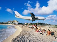     - Airplane Landing at Airport, Maho Bay, Saint Martin