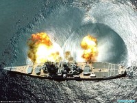     - Iowaclass battlewagonfiring