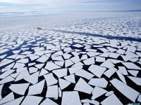     - Icebreaking McMurdo Sound, Antarctica