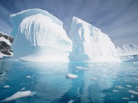     - Pleneau Island, Antarctic Peninsula
