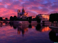 Обои для рабочего стола - Notre Dame at Sunrise, Paris, France