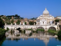 Обои для рабочего стола - The Vatican Seen Past the Tiber River, Rome, Italy